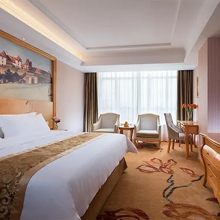 Vienna Dongguan Songhu Huahai דונגגואן